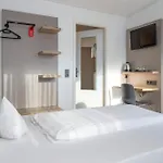 Lüneburg Süd Otel 3*