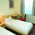 Lüneburg Süd Otel 3*