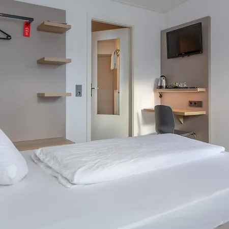 Lüneburg Süd Hotel 3*