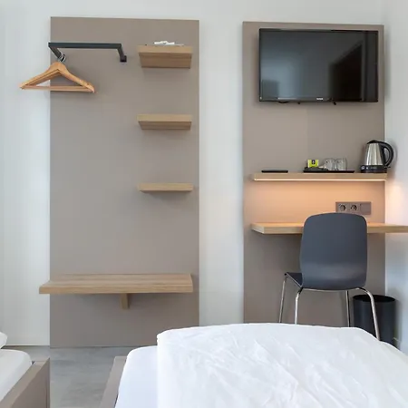 Ξενοδοχείο Lueneburg Sued 3*