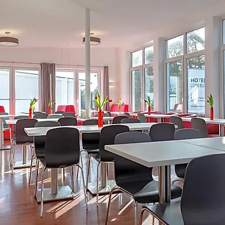 Lueneburg Sued Hotell 3*