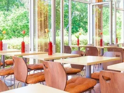 Lueneburg Sued Szálloda 3*